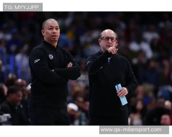 邓恩谈范甘迪防守体系强调沟通与执行的重要性